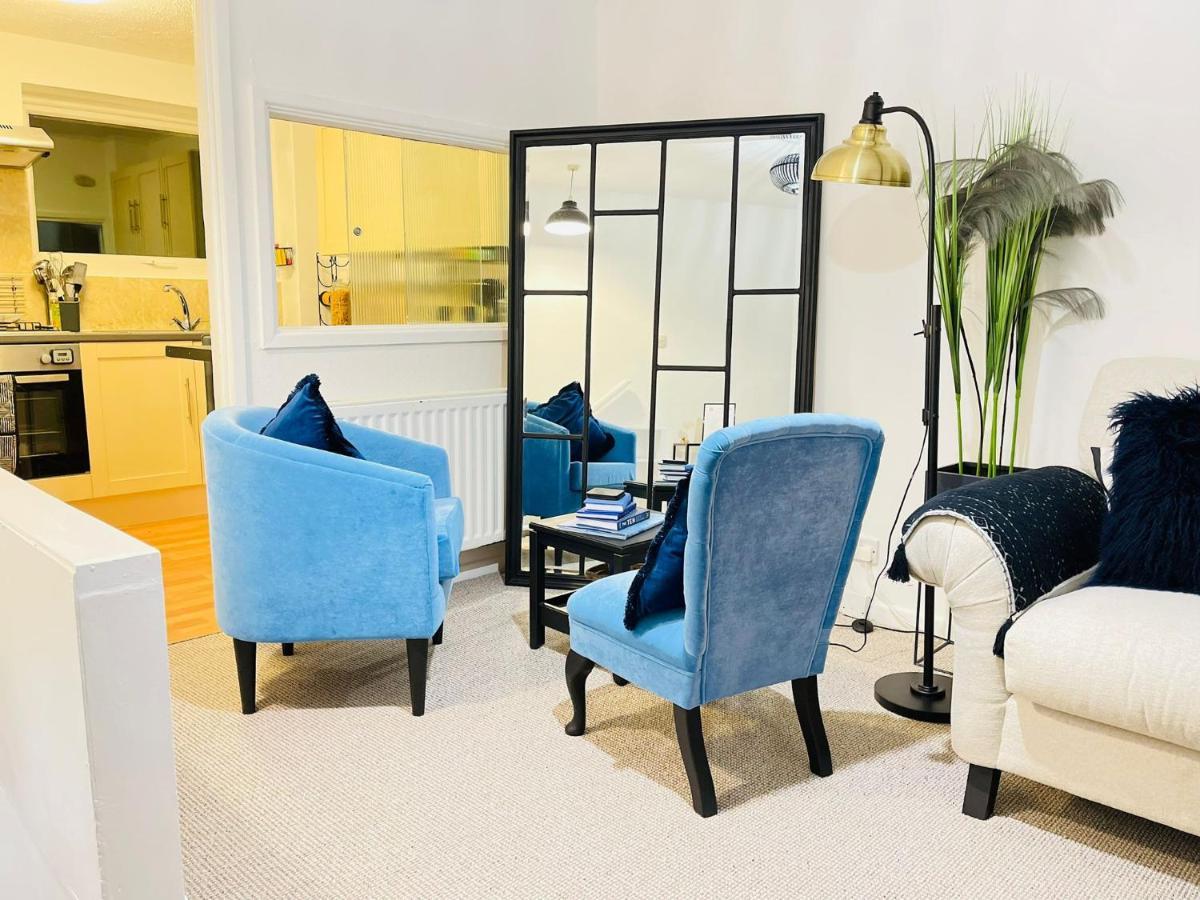Lovely 1 Bed Home Near Hospital, With Parking & Garden Work Contractor Leisure, Sapphire CBG Екстериор снимка